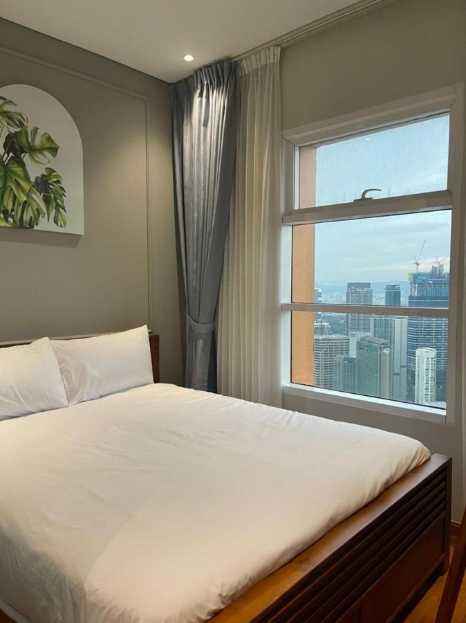 Klcc Sky Suites Kuala Lumpur Exterior photo