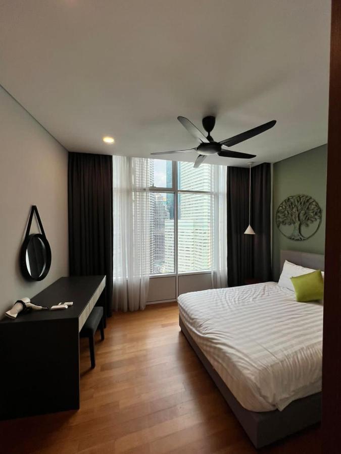 Klcc Sky Suites Kuala Lumpur Exterior photo